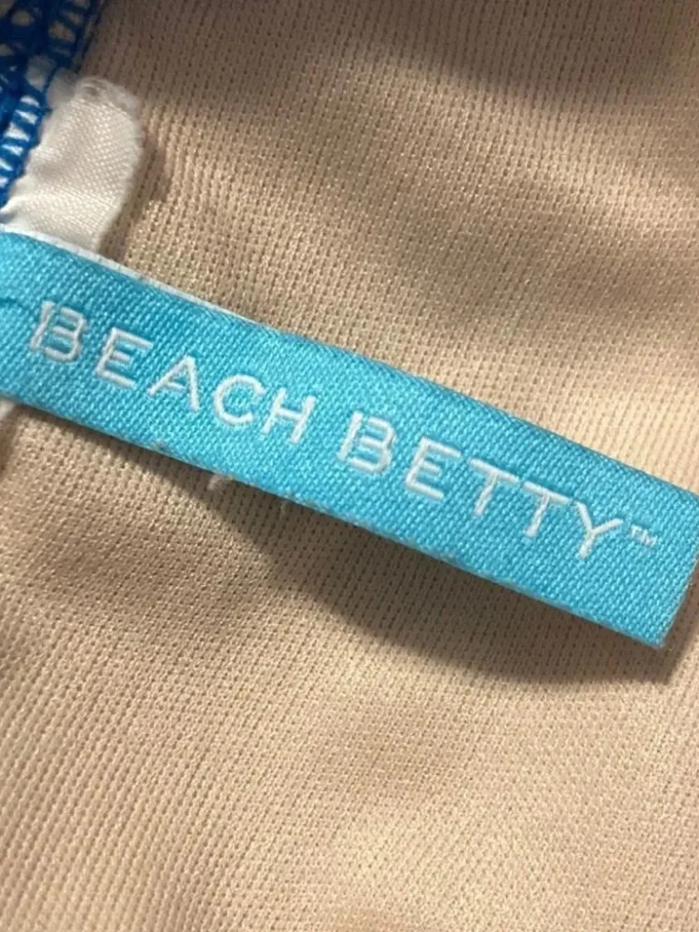 𝅺Beach Betty Blue Tummy Control Slimming Ruched One Piece Swimsuit Size Medium